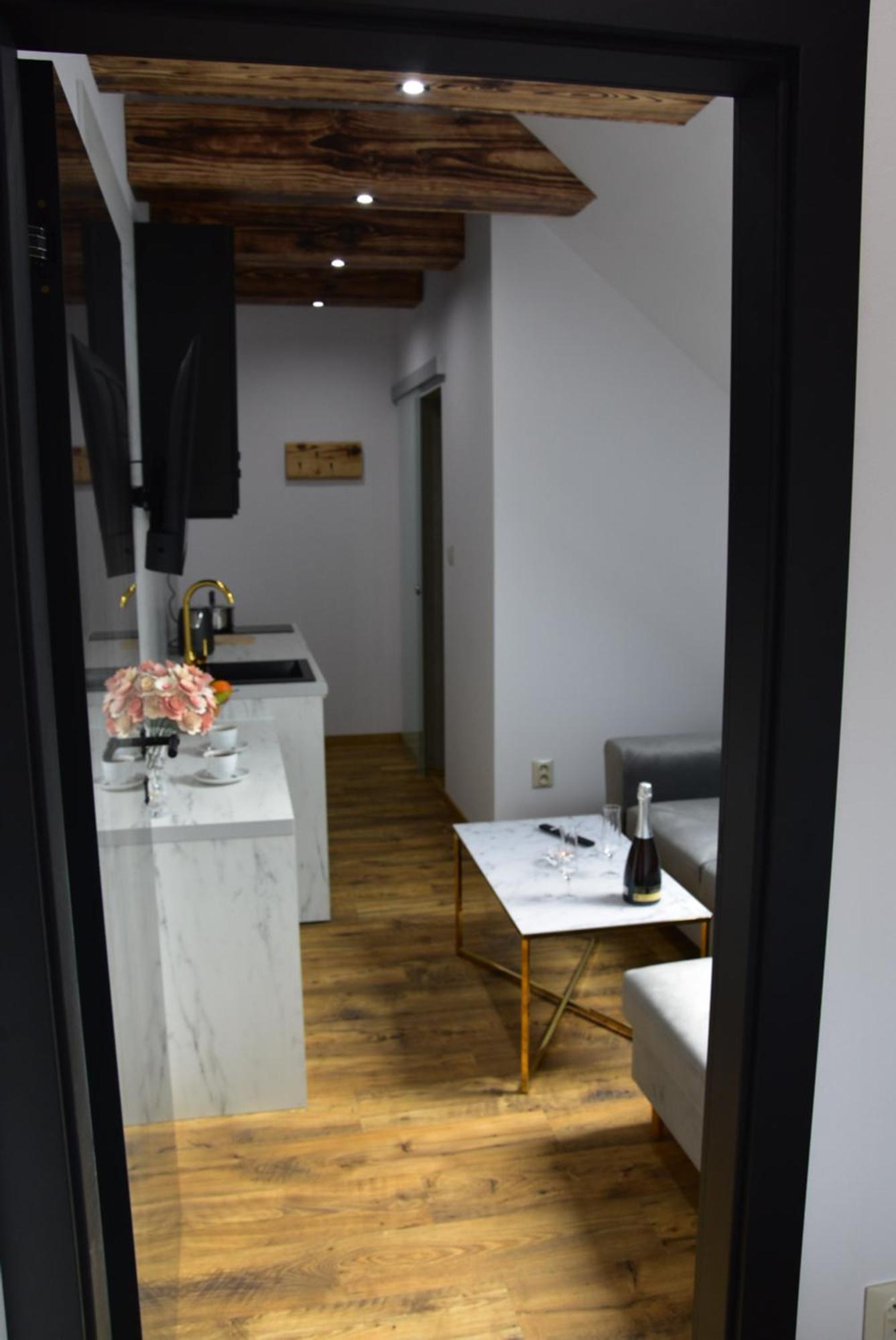 Apartmany Zakovce & Spa Vel'ka Lomnica Exteriör bild
